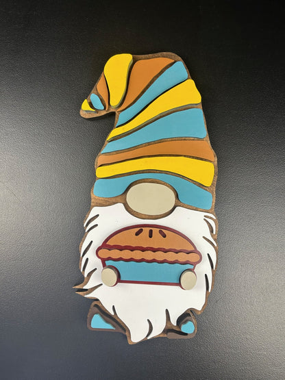 Baking Pie Gnome - Wooden Home Decor