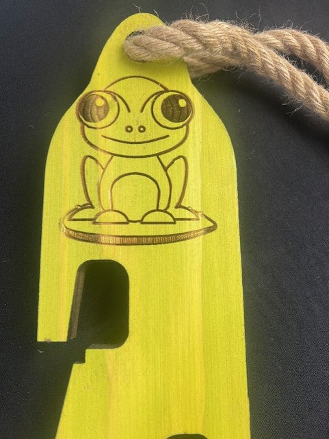 Rustic Wooden Frog Multi Clay Pot Hanger
